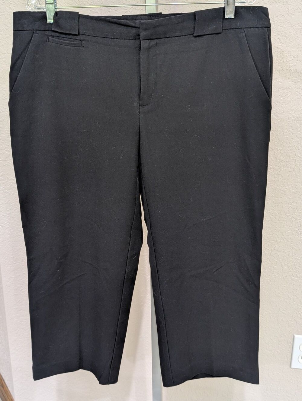 Daisy Fuentes Dark Black Sz 14 Capri Career Capri Pants Straight Leg Pockets
